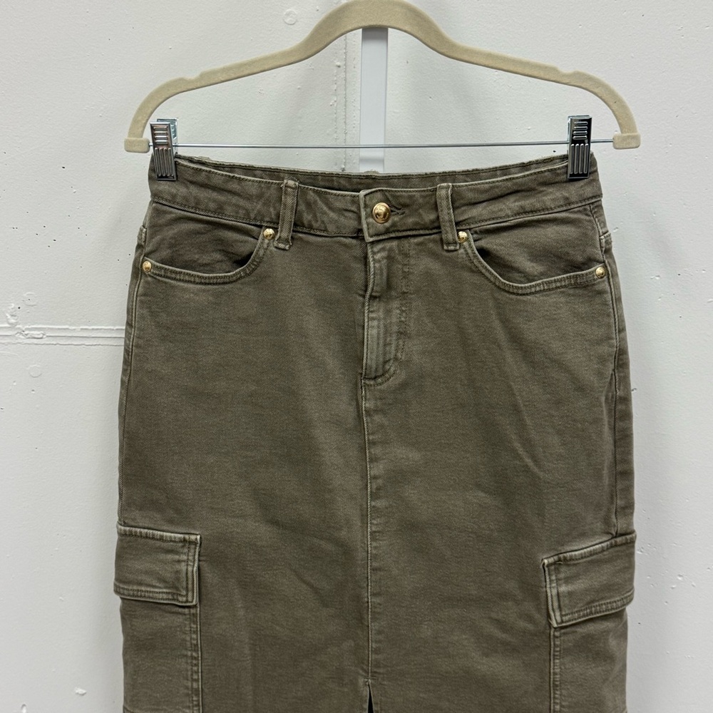 Michael Kors Cargo Style Front Slit Midi Calf Length Skirt Stretch Sz 4 Olive Gr - Picture 3 of 14